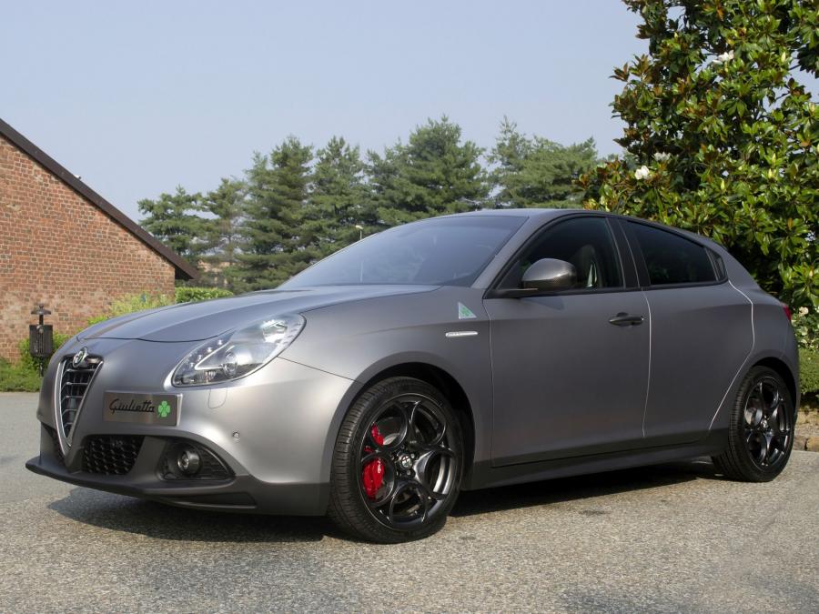  Alfa Romeo Giulietta Quadrifoglio Verde Launch Edition (940) 2014 года  (фото 16 из 17)